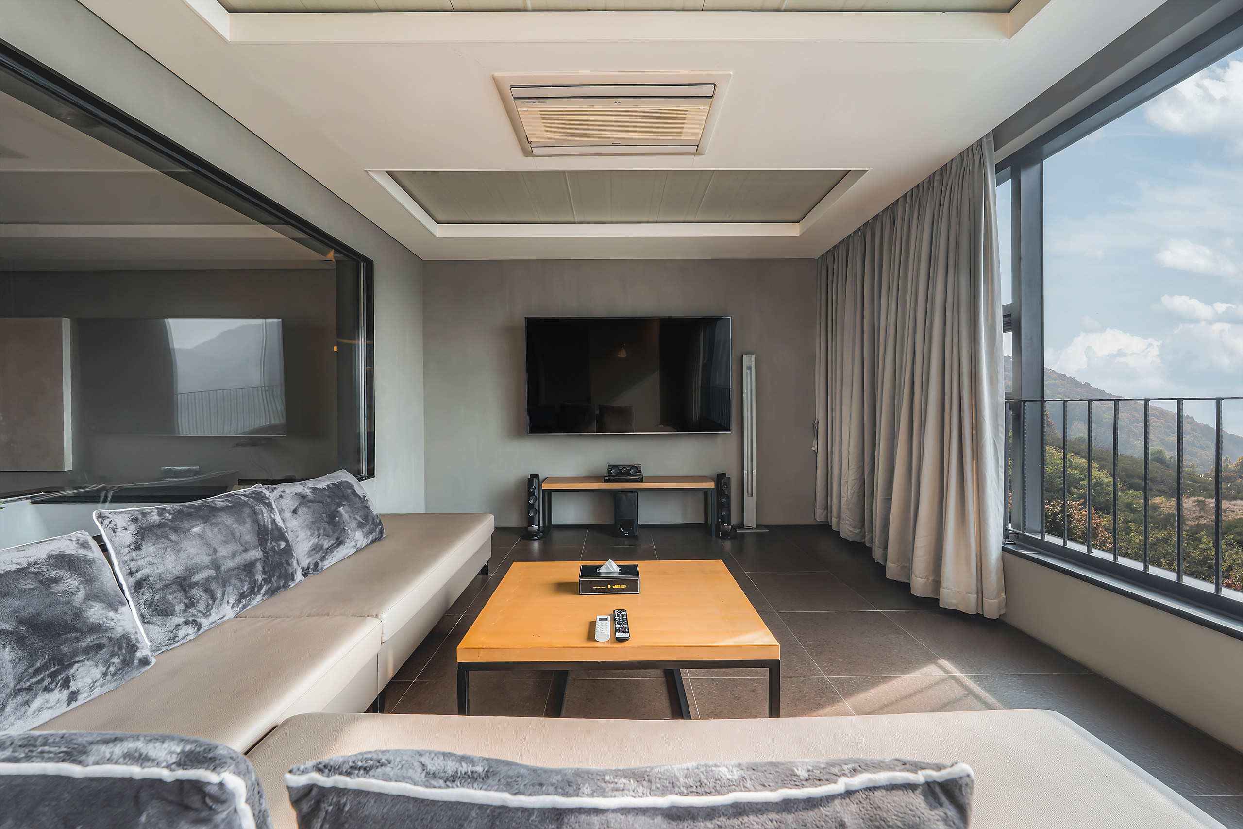 힐즈호텔 스위트 객실